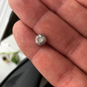 Salt and Pepper Diamond